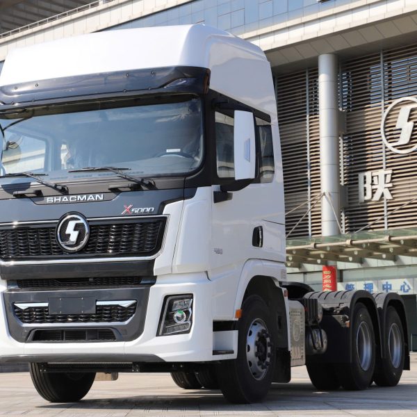 ĐẦU KÉO SHACMAN X5000 CẦU LÁP 6x4