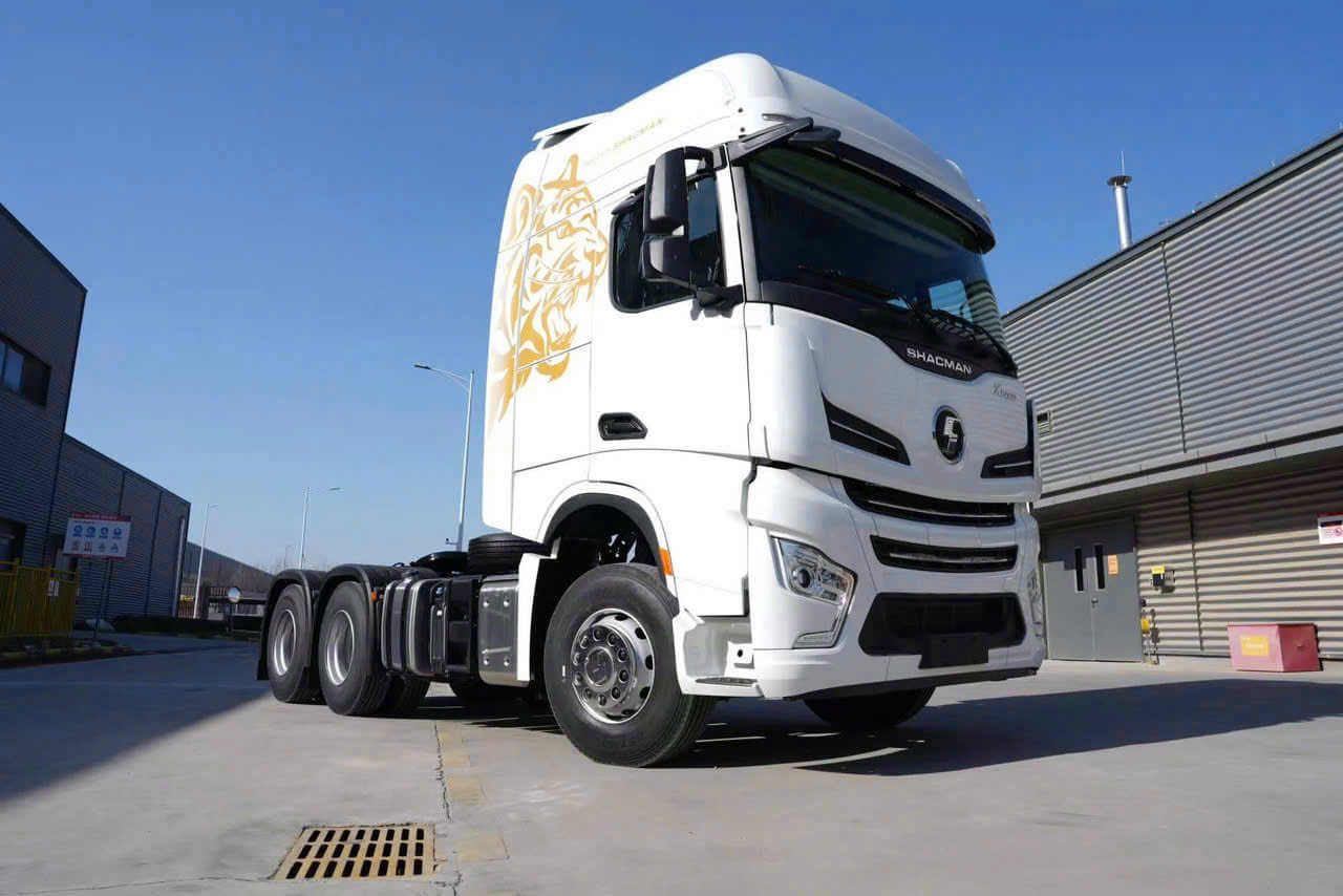 Shacman x6000 460HP máy weichai